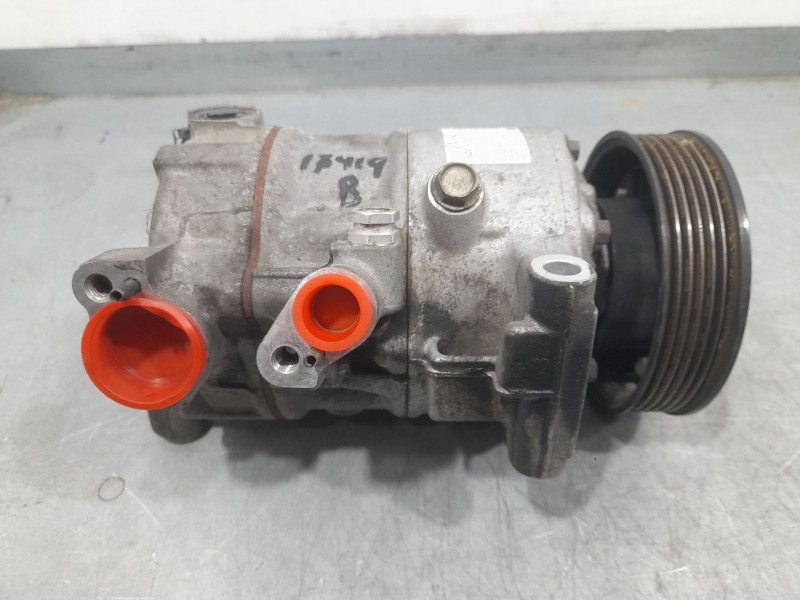 Recambio de compresor aire acondicionado para seat ibiza v (kj1, kjg) 1.0 mpi referencia OEM IAM 5Q0816803F 008029118B4 SANDEN