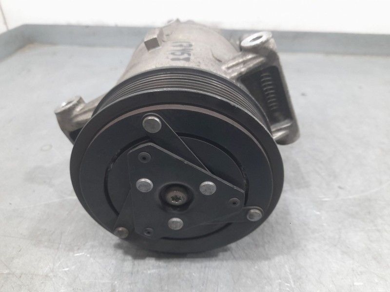 Recambio de compresor aire acondicionado para renault megane ii (bm0/1_, cm0/1_) 2.0 dci (bm1k, cm1k) referencia OEM IAM 8200356