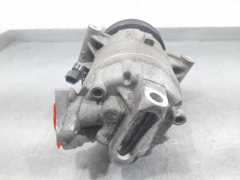 Recambio de compresor aire acondicionado para renault megane ii (bm0/1_, cm0/1_) 2.0 dci (bm1k, cm1k) referencia OEM IAM 8200356