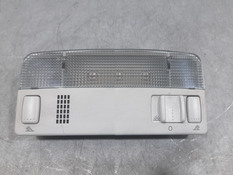 Recambio de luz interior para seat ibiza v (kj1, kjg) 1.0 mpi referencia OEM IAM 3B0947105C  