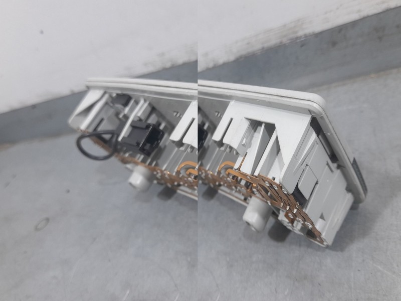 Recambio de luz interior para seat ibiza v (kj1, kjg) 1.0 mpi referencia OEM IAM 3B0947105C  