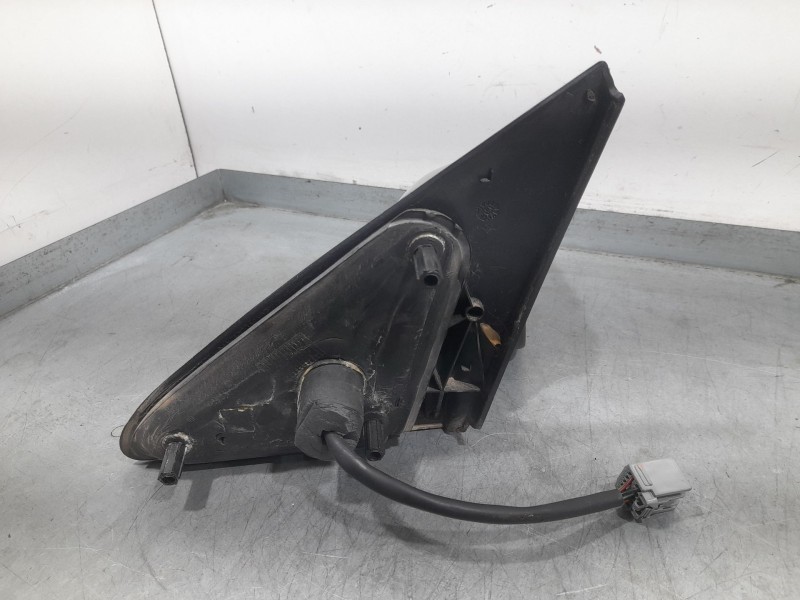 Recambio de retrovisor derecho para ford mondeo iii turnier (bwy) 2.0 tdci referencia OEM IAM 3S71A17682DF 8361596 MOPAR