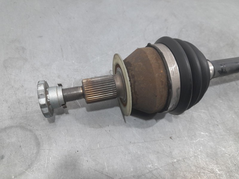 Recambio de transmision delantera izquierda para seat ibiza v (kj1, kjg) 1.0 mpi referencia OEM IAM 2Q0407271BJ  