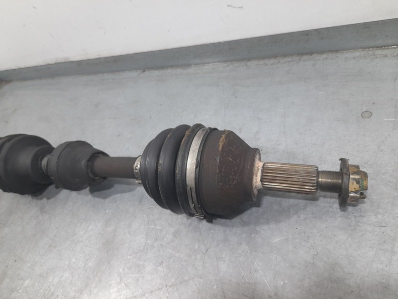 Recambio de transmision delantera derecha para ford mondeo iii turnier (bwy) 2.0 tdci referencia OEM IAM 1447471 1600648 