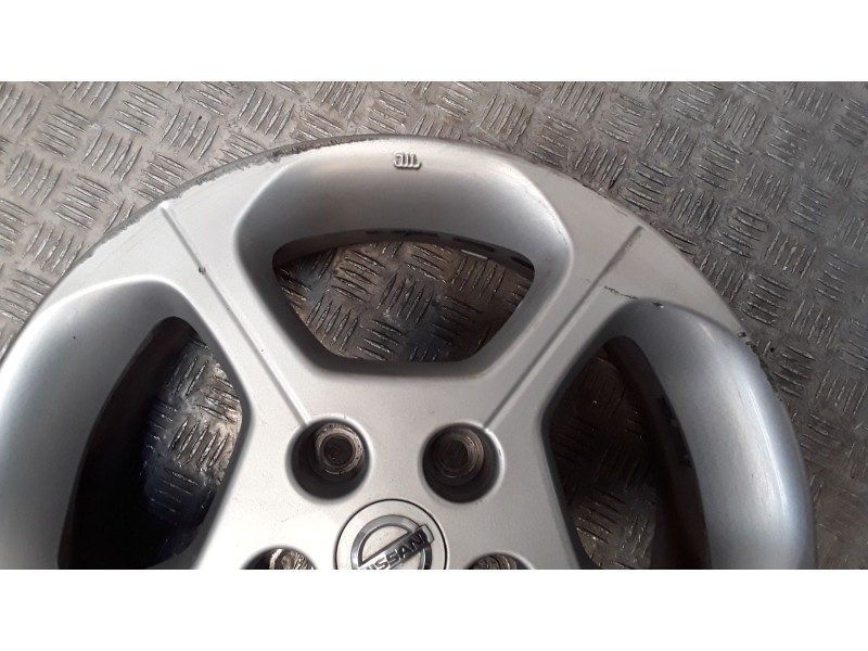Recambio de juego llantas aluminio para nissan leaf (ze0) electric referencia OEM IAM 6.5X16 5 TORN ET40 ROZADAS ALUMINIO