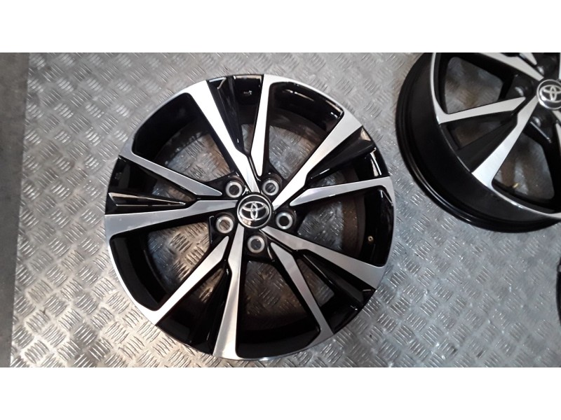 Recambio de juego llantas aluminio para toyota c-hr (_x1_) 2.0 hybrid (maxh10)10 referencia OEM IAM 7X18 5 TORN ET35  ALUMINIO