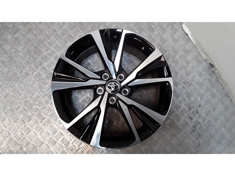 Recambio de juego llantas aluminio para toyota c-hr (_x1_) 2.0 hybrid (maxh10)10 referencia OEM IAM 7X18 5 TORN ET35  ALUMINIO