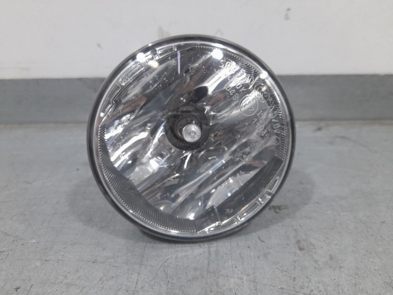 Recambio de faro antiniebla derecho para renault clio iv (bh_) 1.5 dci 75 referencia OEM IAM 261500097R  