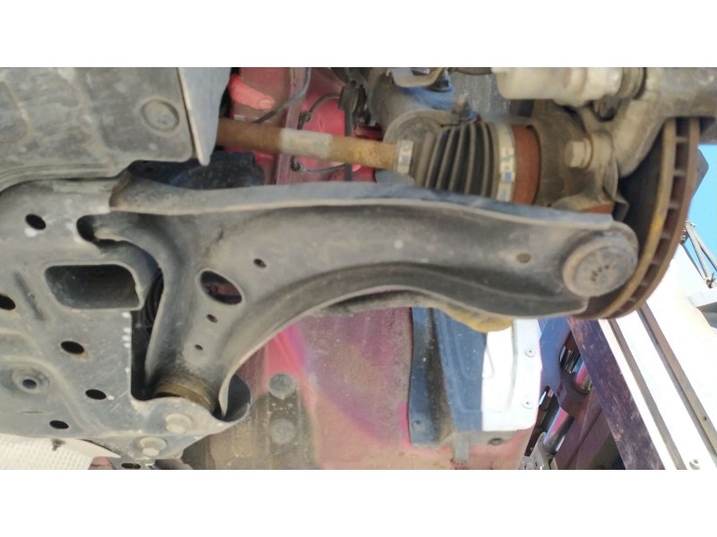 Recambio de brazo suspension inferior delantero izquierdo para hyundai i20 iii (bc3, bi3) 1.2 referencia OEM IAM 54500Q0000  
