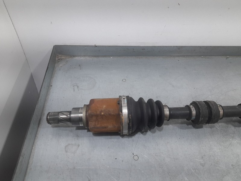 Recambio de transmision delantera derecha para nissan juke (f15) 1.6 referencia OEM IAM 391001KA0A  