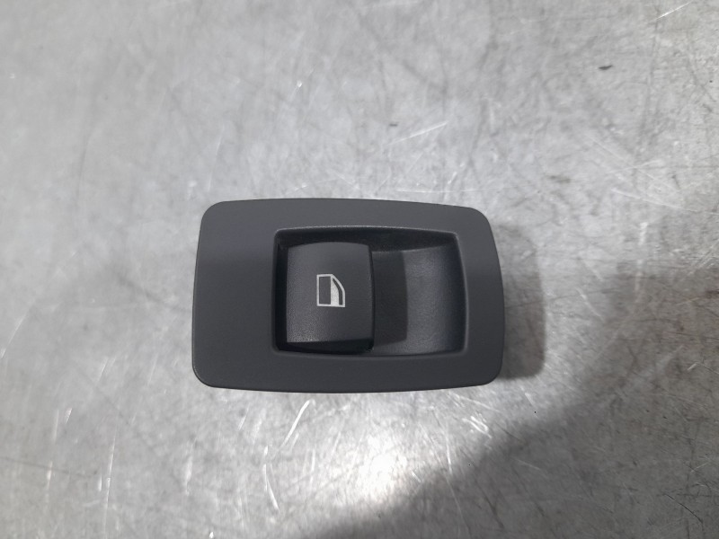 Recambio de mando elevalunas delantero derecho para bmw 3 (e90) 325 i referencia OEM IAM 6935534 159798002086A 