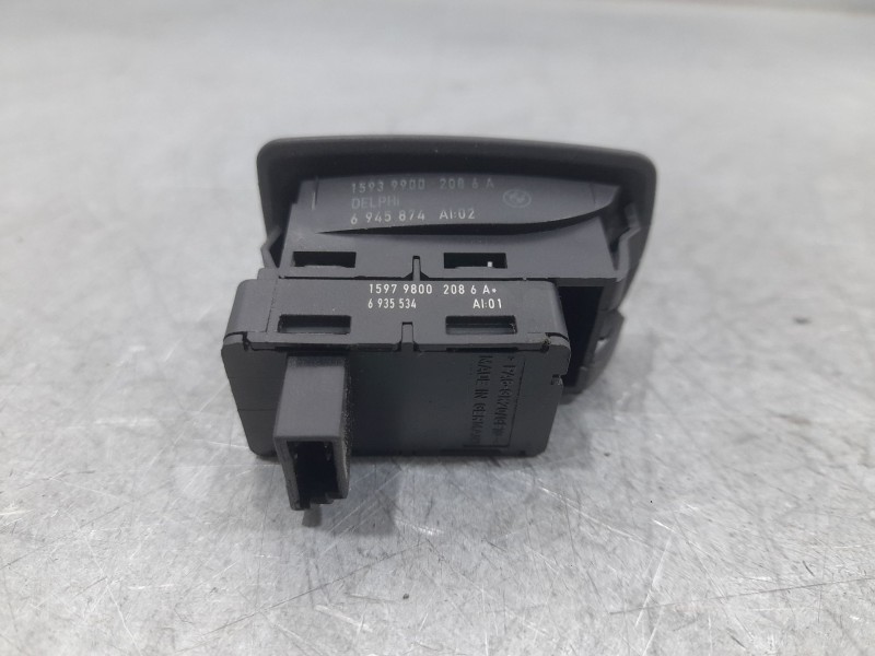 Recambio de mando elevalunas delantero derecho para bmw 3 (e90) 325 i referencia OEM IAM 6935534 159798002086A 