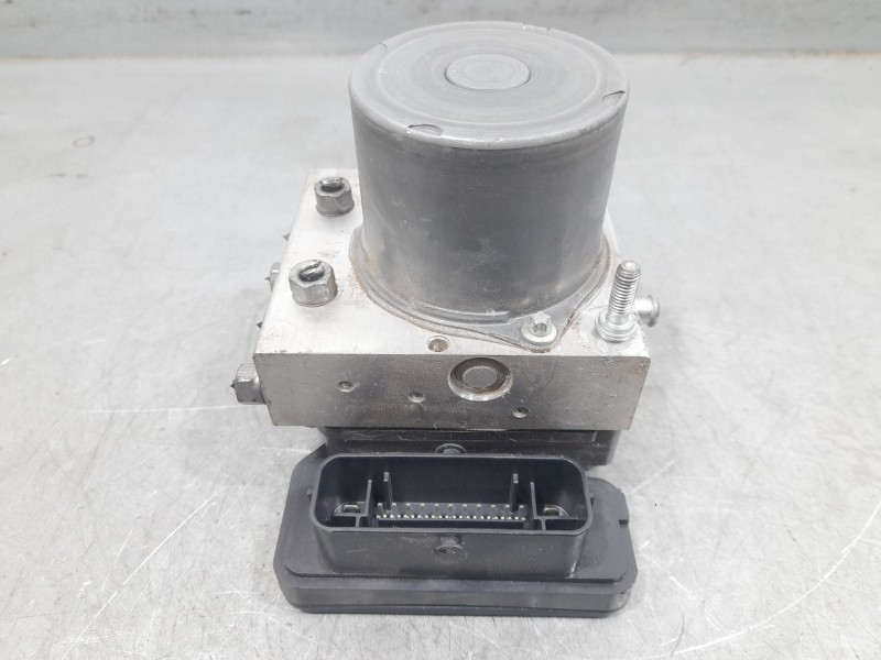Recambio de abs para fiat tipo hatchback (356_, 357_) 1.3 d (356hxh1a) referencia OEM IAM 52131738  