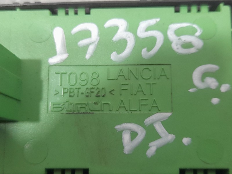 Recambio de mando elevalunas delantero izquierdo para fiat tipo hatchback (356_, 357_) 1.3 d (356hxh1a) referencia OEM IAM 73563