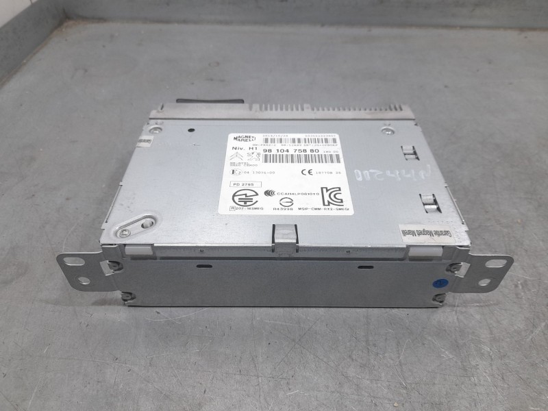 Recambio de sistema audio / radio para peugeot 308 active referencia OEM IAM 9810475880  