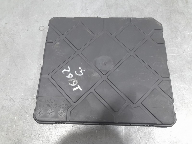 Recambio de modulo electronico para seat arona style edition referencia OEM IAM 2Q0937089A  