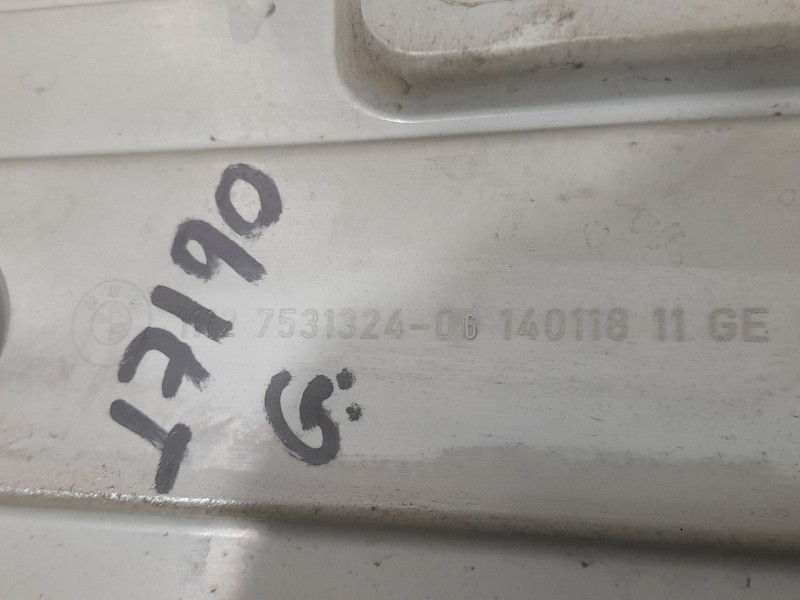 Recambio de tapa motor para bmw 3 (e90) 325 i referencia OEM IAM 7531324  