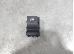 Recambio de mando elevalunas delantero derecho para dacia sandero stepway essential referencia OEM IAM 254118439R  