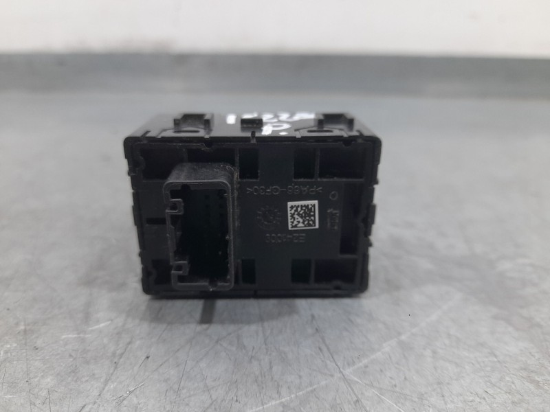 Recambio de mando retrovisor para dacia sandero stepway essential referencia OEM IAM 255703737R  