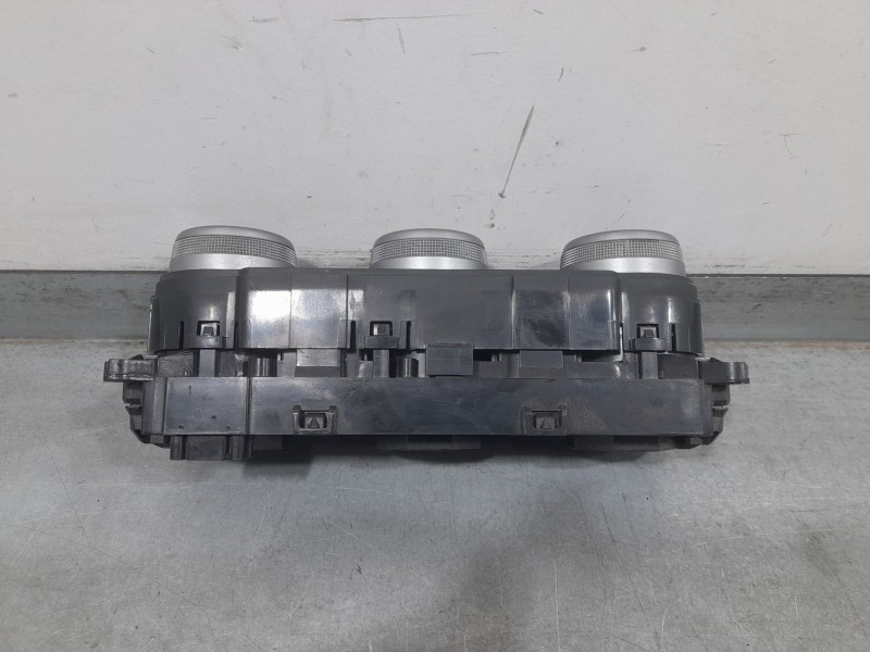 Recambio de mando calefaccion / aire acondicionado para dacia sandero stepway essential referencia OEM IAM 275006270R  