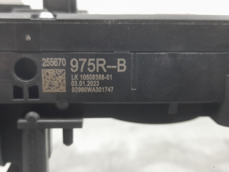 Recambio de mando luces y limpia para dacia sandero stepway essential referencia OEM IAM 255670975R  