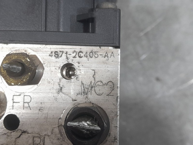 Recambio de abs para ford mondeo iii turnier (bwy) 2.0 tdci referencia OEM IAM 3S712C405CB  0265225338