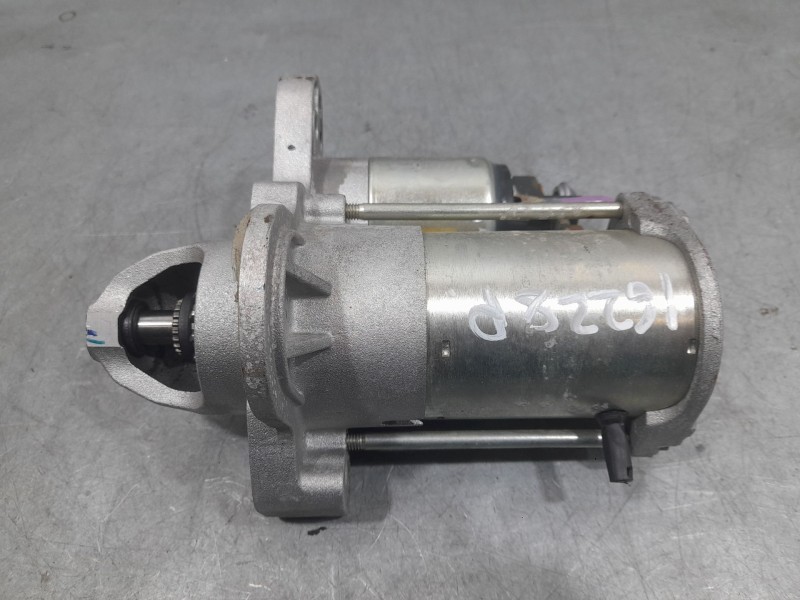 Recambio de motor arranque para dacia sandero stepway essential referencia OEM IAM 233008820R KR3S11000AA COMSTAR