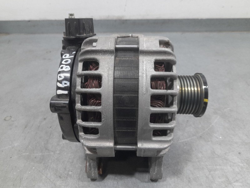 Recambio de alternador para dacia sandero iii 1.0 tce 100 eco-g referencia OEM IAM 231001629R  