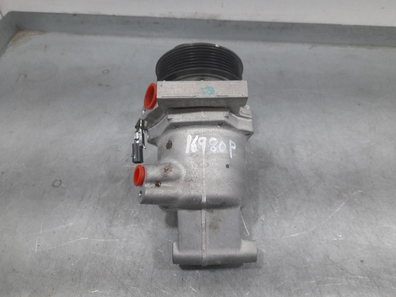 Recambio de compresor aire acondicionado para dacia sandero iii 1.0 tce 100 eco-g referencia OEM IAM 926008469R  