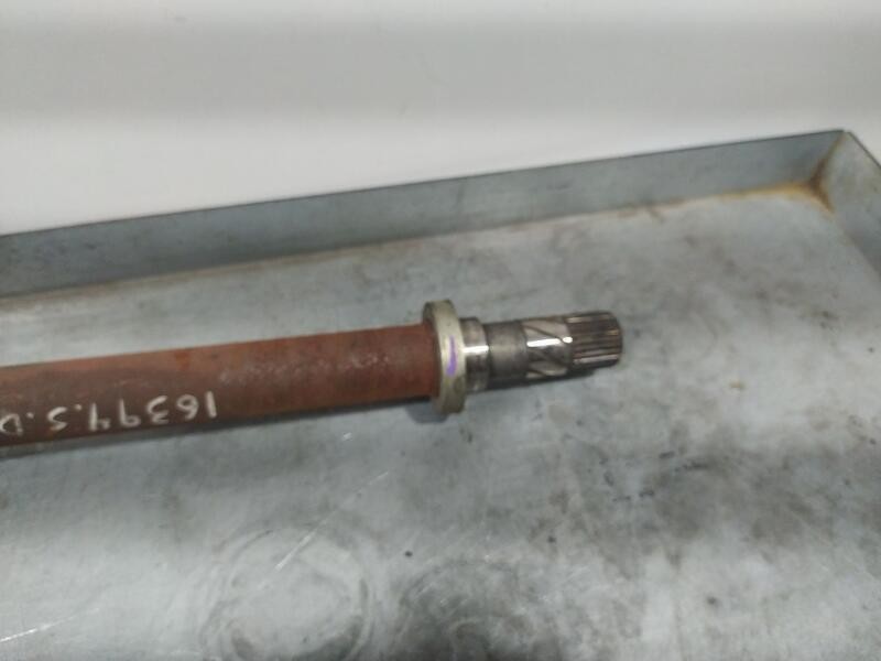 Recambio de transmision delantera derecha para dacia duster ii prestige referencia OEM IAM 391002885R  