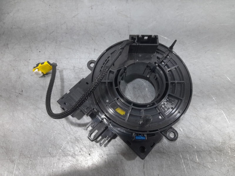 Recambio de kit airbag para dacia sandero iii 1.0 tce 100 eco-g referencia OEM IAM 985701003R C/SALPICADERO Y PRETENSORES 