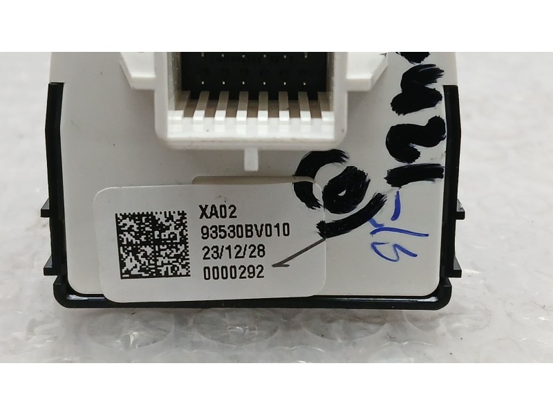 Recambio de mando retrovisor para hyundai i20 iii (bc3, bi3) 1.2 referencia OEM IAM 93530BV010  