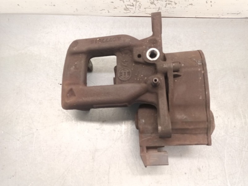 Recambio de pinza freno trasera derecha para citroën c4 picasso ii 1.6 bluehdi 120 referencia OEM IAM 1608999680  