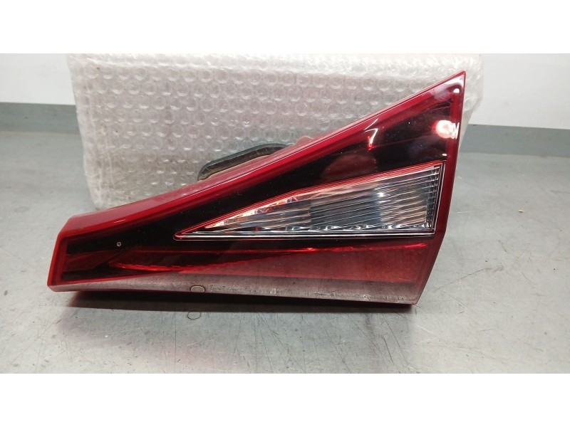 Recambio de piloto trasero derecho interior para hyundai i20 iii (bc3, bi3) 1.2 referencia OEM IAM 92404Q0000  