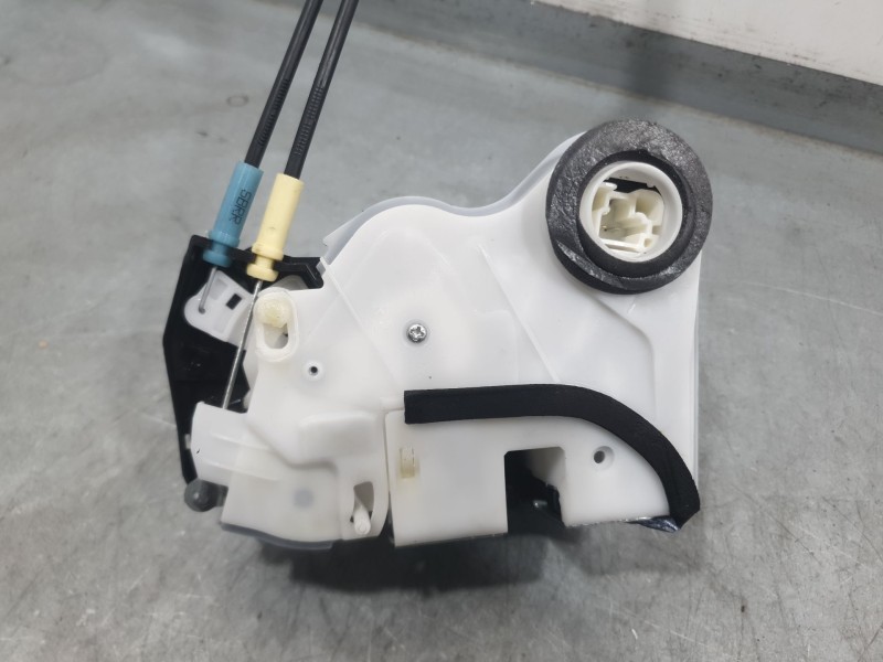 Recambio de cerradura puerta trasera derecha para suzuki swift v (az) 1.0 shvs (a2l310) referencia OEM IAM 8231062R18000 A046693