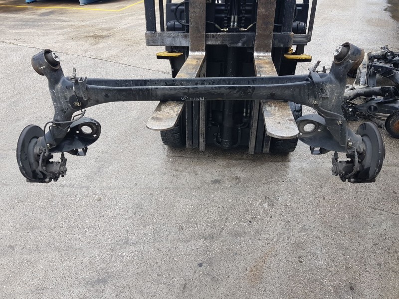 Recambio de puente trasero para volkswagen polo v (6r1, 6c1) 1.4 (6r1) referencia OEM IAM 6R0500051B DISCOS C/ABS Y 5 TORNILLOS 