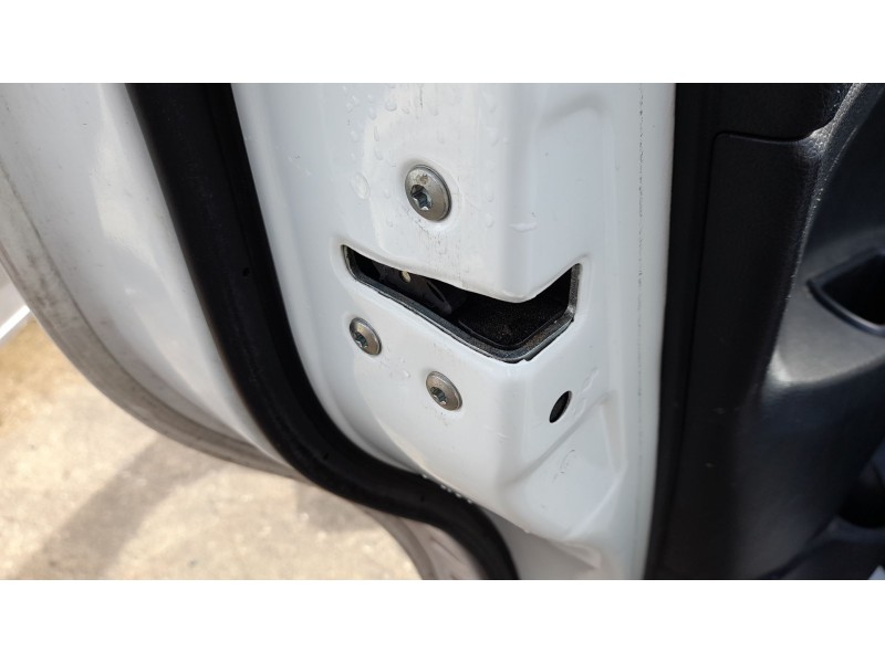 Recambio de cerradura puerta trasera izquierda para kia rio iii (ub) 1.2 cvvt referencia OEM IAM 814111W010  