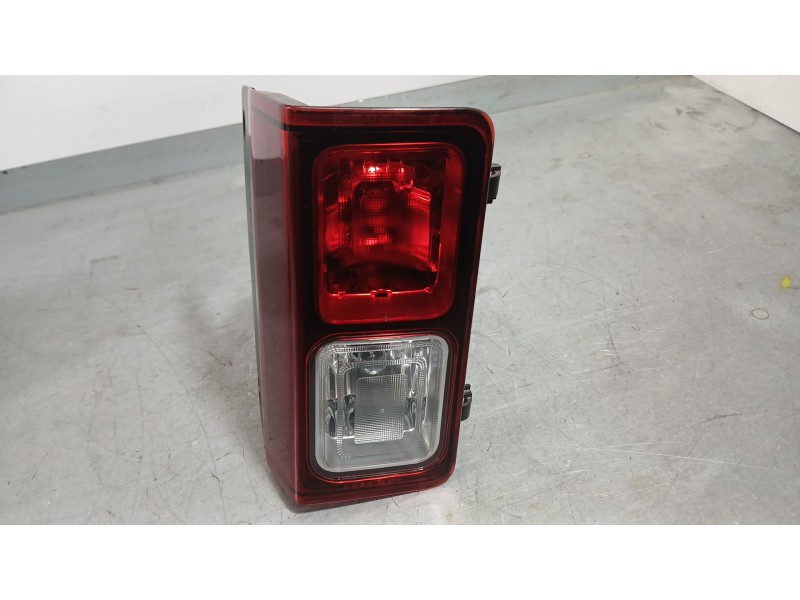 Recambio de piloto trasero derecho paragolpes para fiat talento furgoneta (296_) 2.0 ecojet referencia OEM IAM 265548758R ROZADO