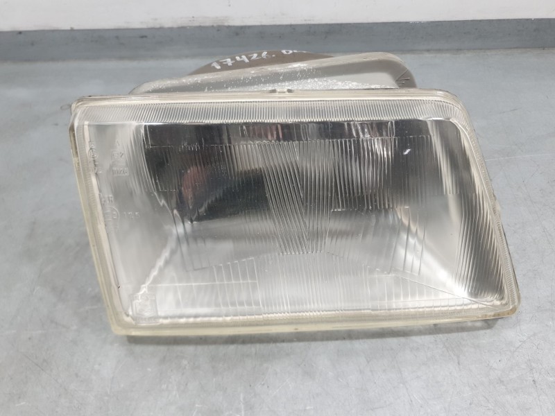 Recambio de faro derecho para peugeot 205 ii (20a/c) 1.1 referencia OEM IAM 6205A3  