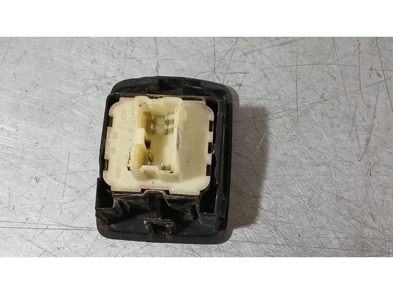 Recambio de mando elevalunas delantero izquierdo para fiat talento furgoneta (296_) 2.0 ecojet referencia OEM IAM 254118722R  
