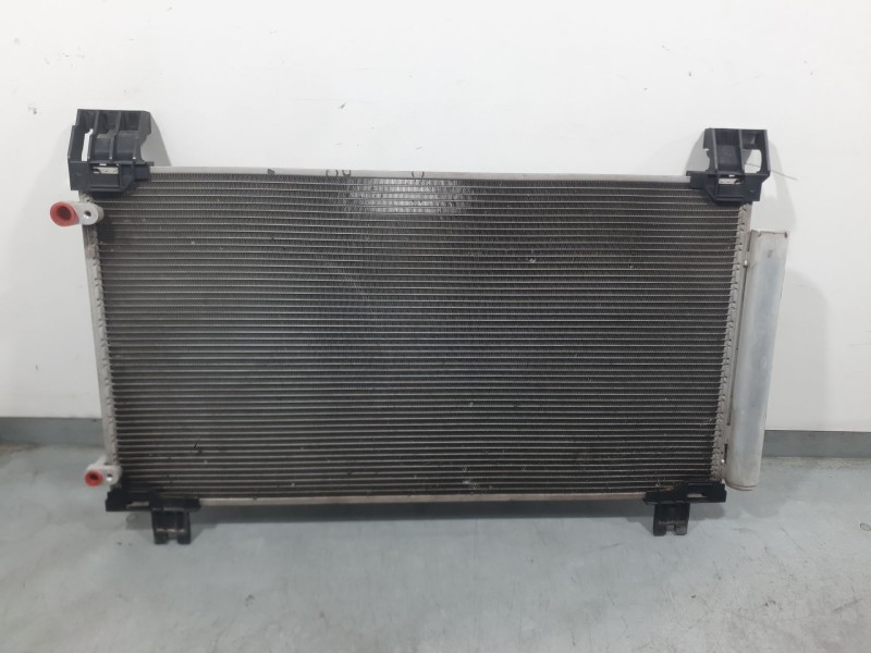 Recambio de condensador / radiador aire acondicionado para toyota yaris (_p13_) 1.5 (nsp131_) referencia OEM IAM 884600D550  