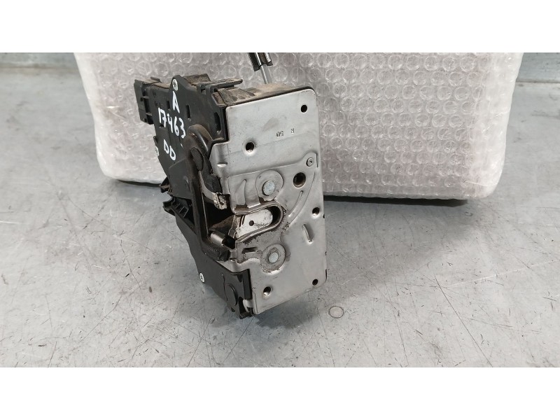 Recambio de cerradura puerta delantera derecha para citroën jumper iii furgoneta 2.2 bluehdi 120 referencia OEM IAM 1440382080 E