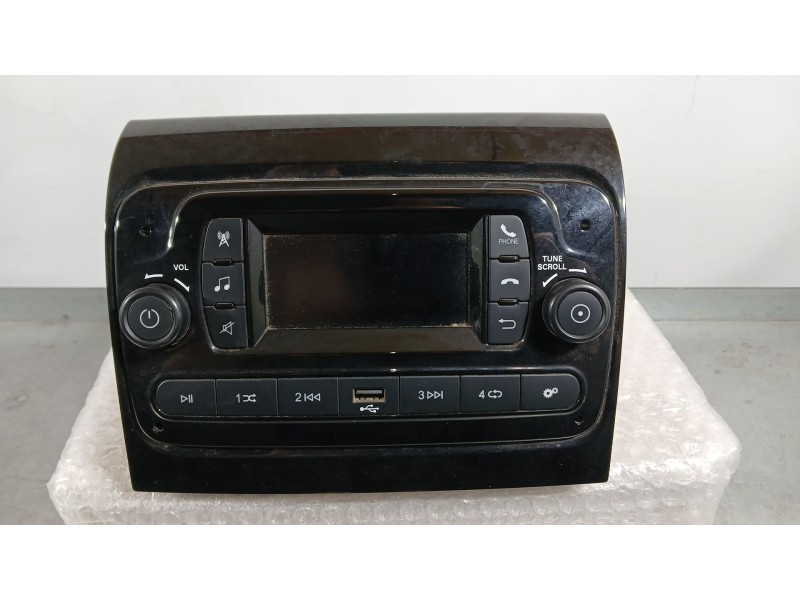 Recambio de sistema audio / radio para citroën jumper iii furgoneta 2.2 bluehdi 120 referencia OEM IAM 7357819000 DAIICHI 08F700