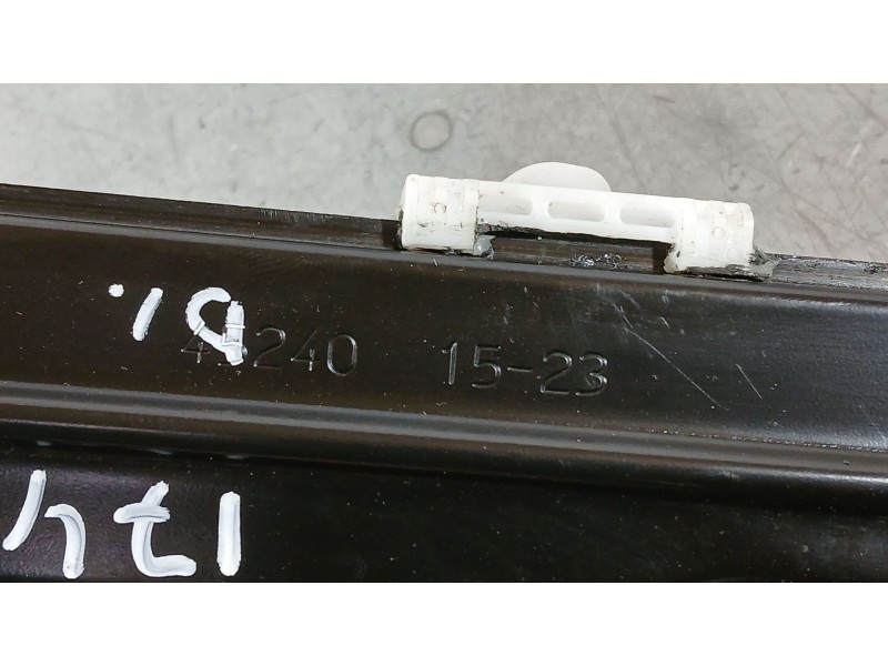 Recambio de elevalunas delantero izquierdo para citroën jumper iii furgoneta 2.2 bluehdi 120 referencia OEM IAM 1607706980 51894