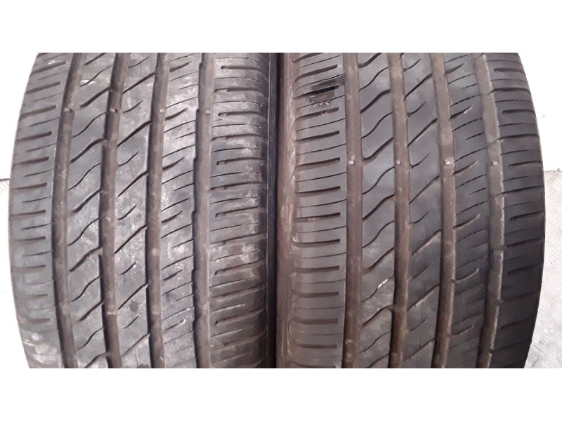 Recambio de neumatico pareja para neumaticos reutilizados - referencia OEM IAM 225501798Y FEUVERT 225/50/17/98Y