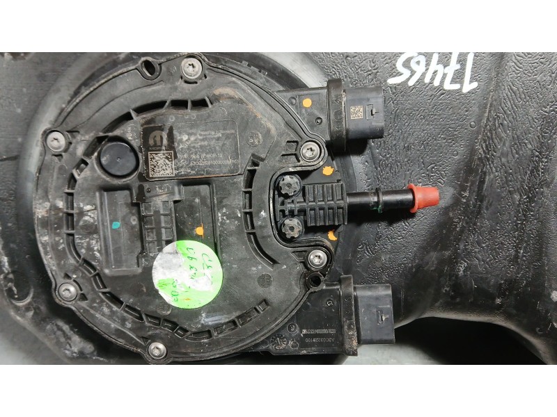 Recambio de deposito adblue para fiat ducato furgoneta (250_) 150 multijet 2,3 d referencia OEM IAM 1399904080  1395774080