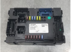 CAJA RELES / FUSIBLES 00522008060 