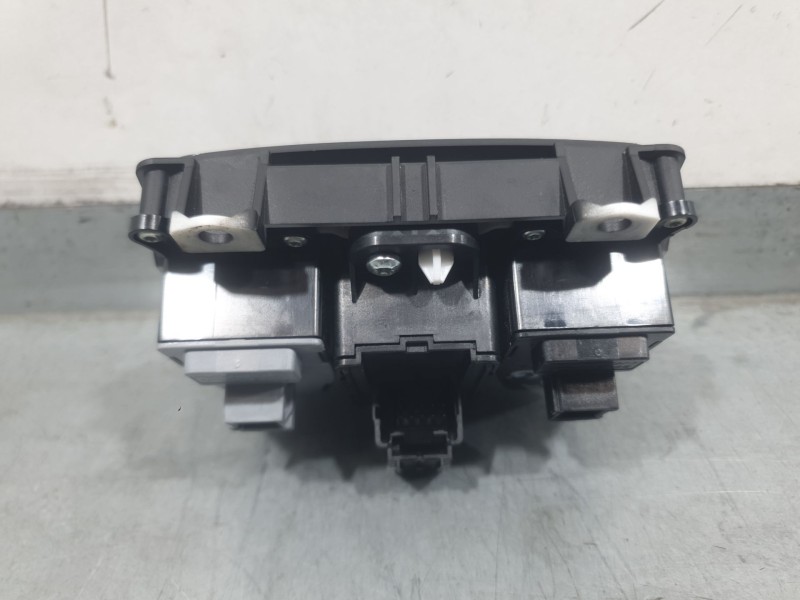 Recambio de palanca freno de mano para fiat 500e (332_) elektro 3+1 (fa1) referencia OEM IAM 7357602650  