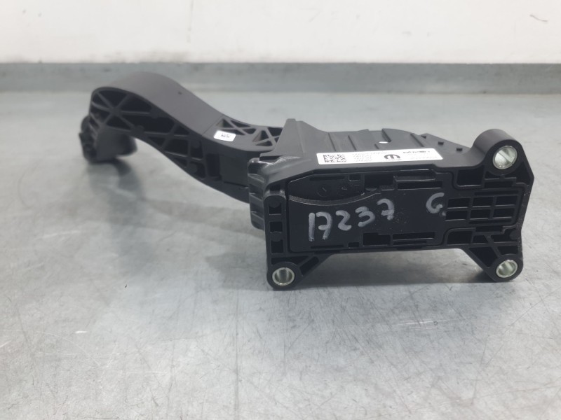 Recambio de potenciometro pedal para fiat 500e (332_) elektro 3+1 (fa1) referencia OEM IAM 52137955 20330654 MOPAR