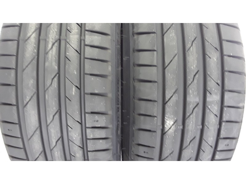 Recambio de neumatico pareja para neumaticos nuevos - referencia OEM IAM 225401892Y HANKOOK 225/40/18/92Y
